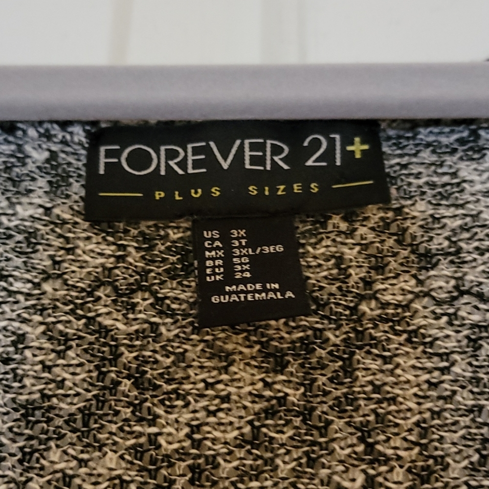 Sweater - Picture 2 of 3